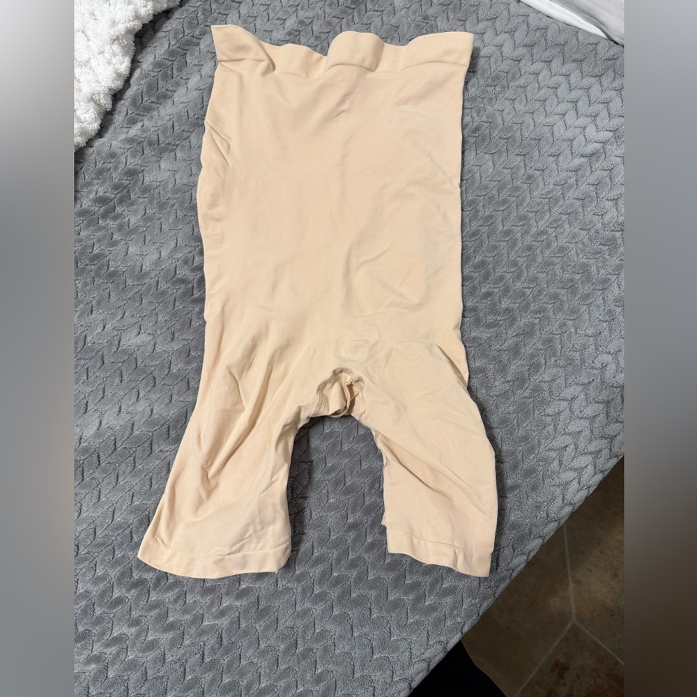 SKIMS Seamless Sculpt Short